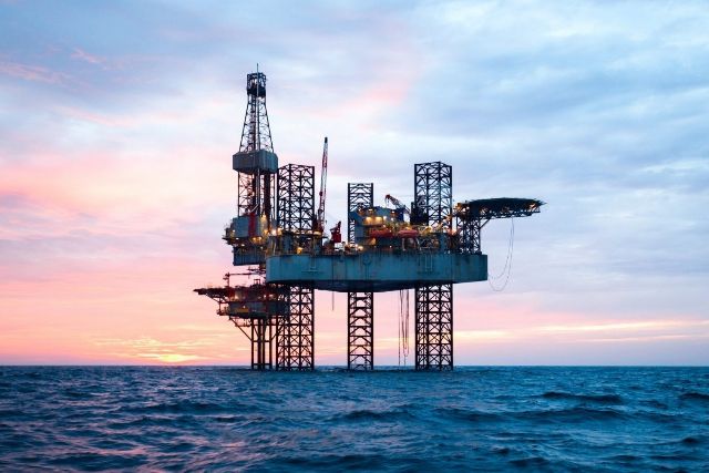 Importance-Of-Technology-In-Oil-And-Gas-Industry-compressed